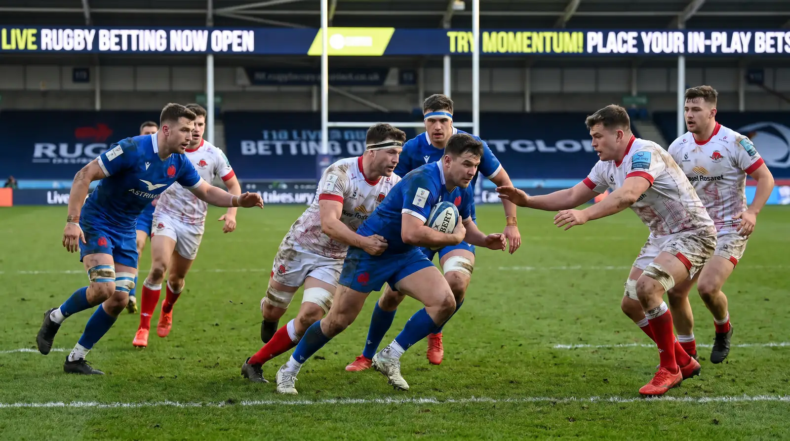 Live rugby attacking phase building scoring momentum near try line